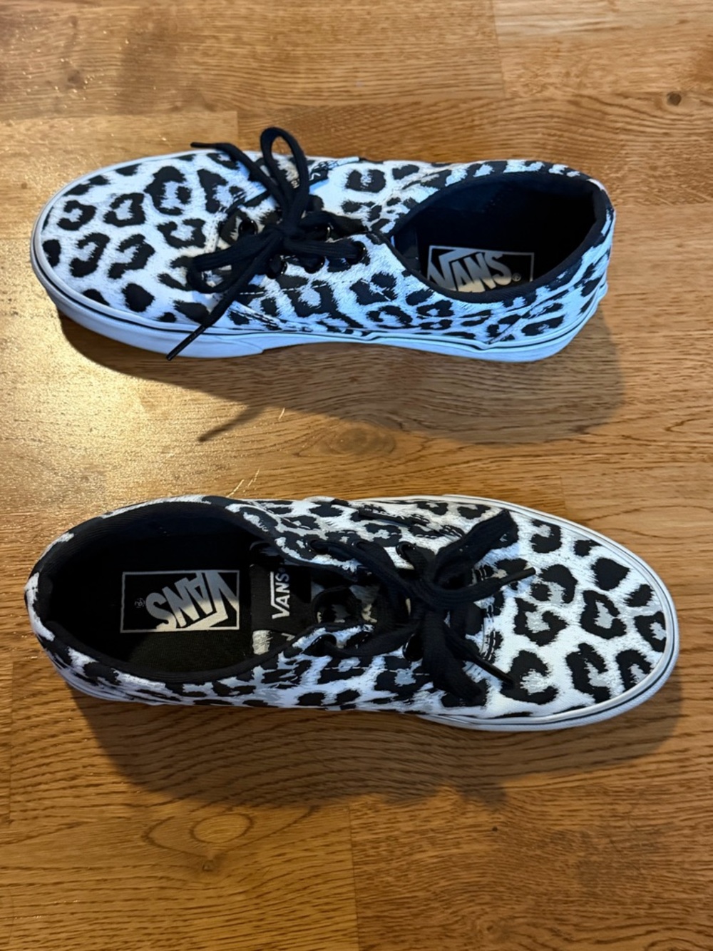 Vans Doheny Snow Leopard Black/White Women’s Classic Sneaker Size 7 - Picture 7 of 12